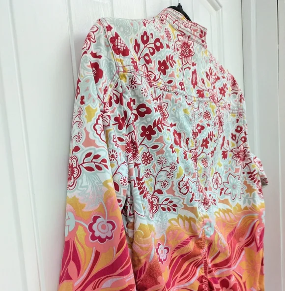 Chico's Floral Umbre Light Chino Jacket - Picture 6 of 7